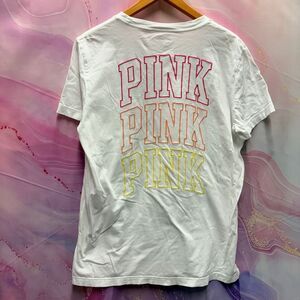 Victoria’s Secret PINK M White Embroidered T-shirt Preppy Sporty Beach Chic